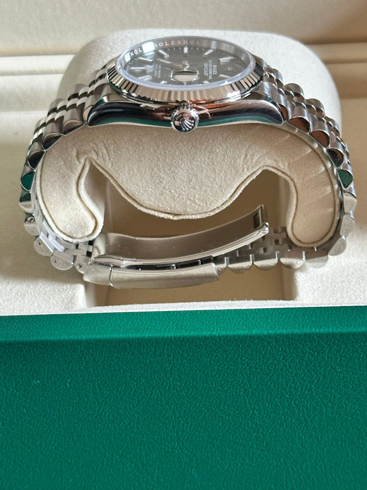 Rolex Datejust 36 126234 Oystersteel & White Gold Mint Green Dial 2025 Unworn