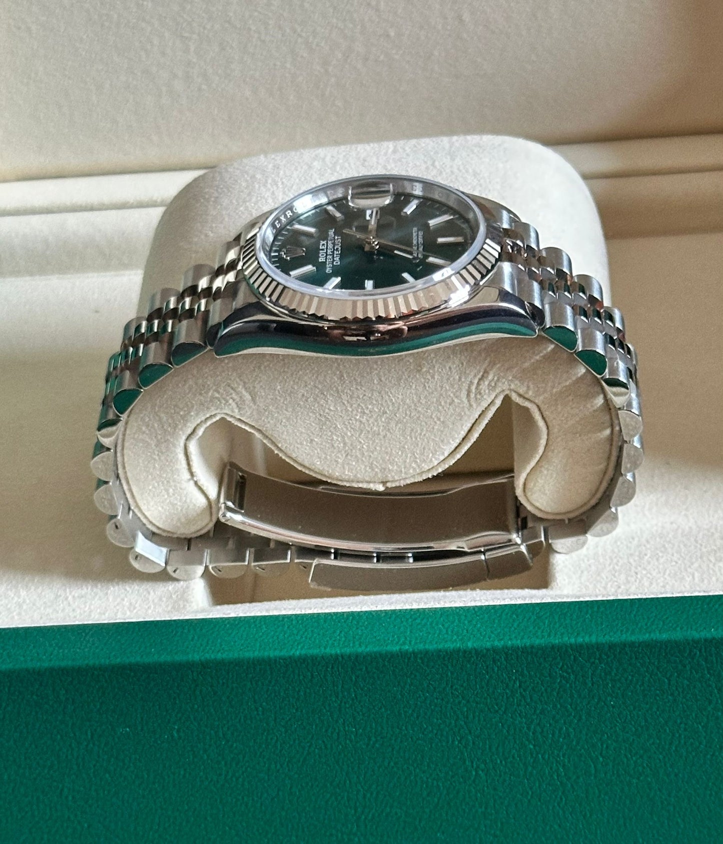Rolex Datejust 36 126234 Oystersteel & White Gold Mint Green Dial 2025 Unworn