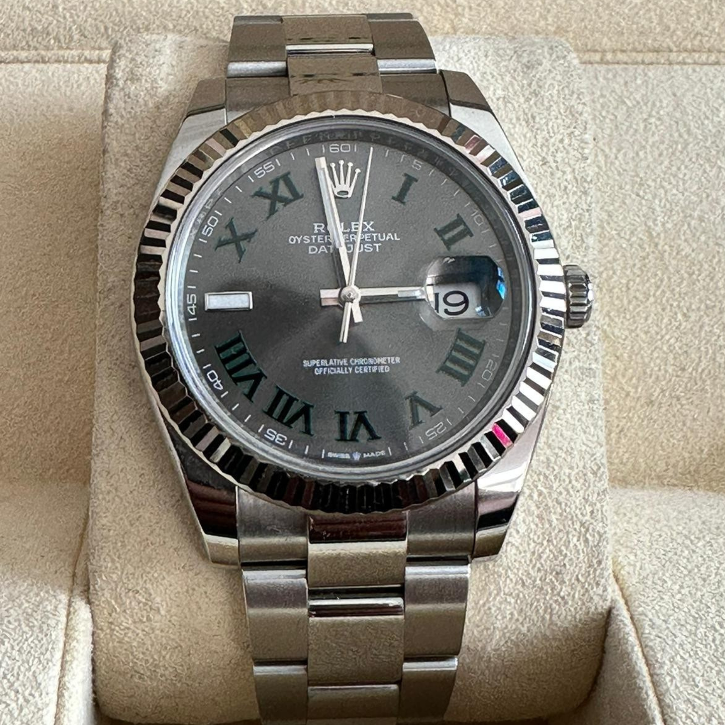 Rolex Datejust 41 126334 Oystersteel & White Gold Wimbledon Dial 2023
